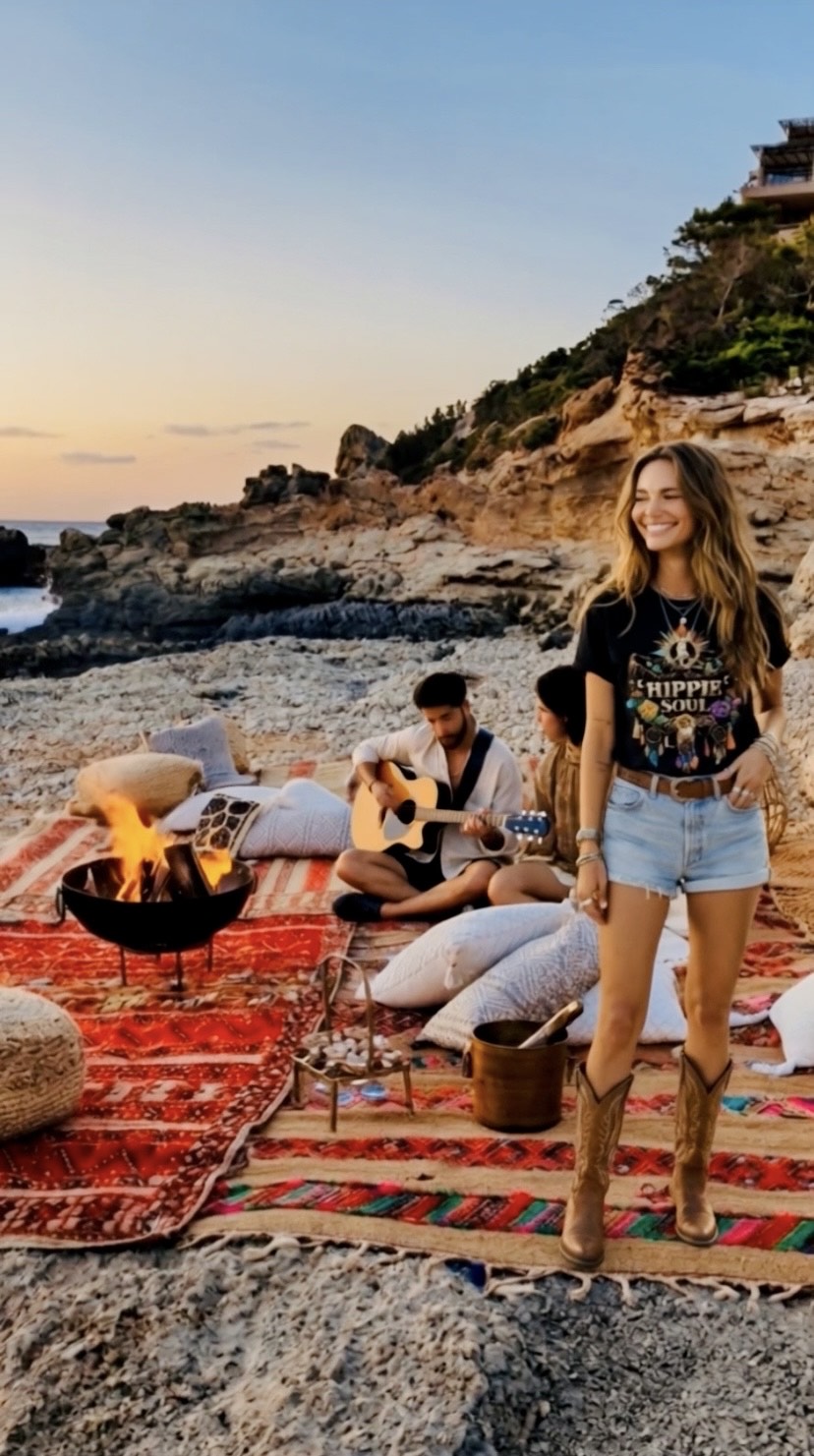 Hippie Soul Black Cotton Tee