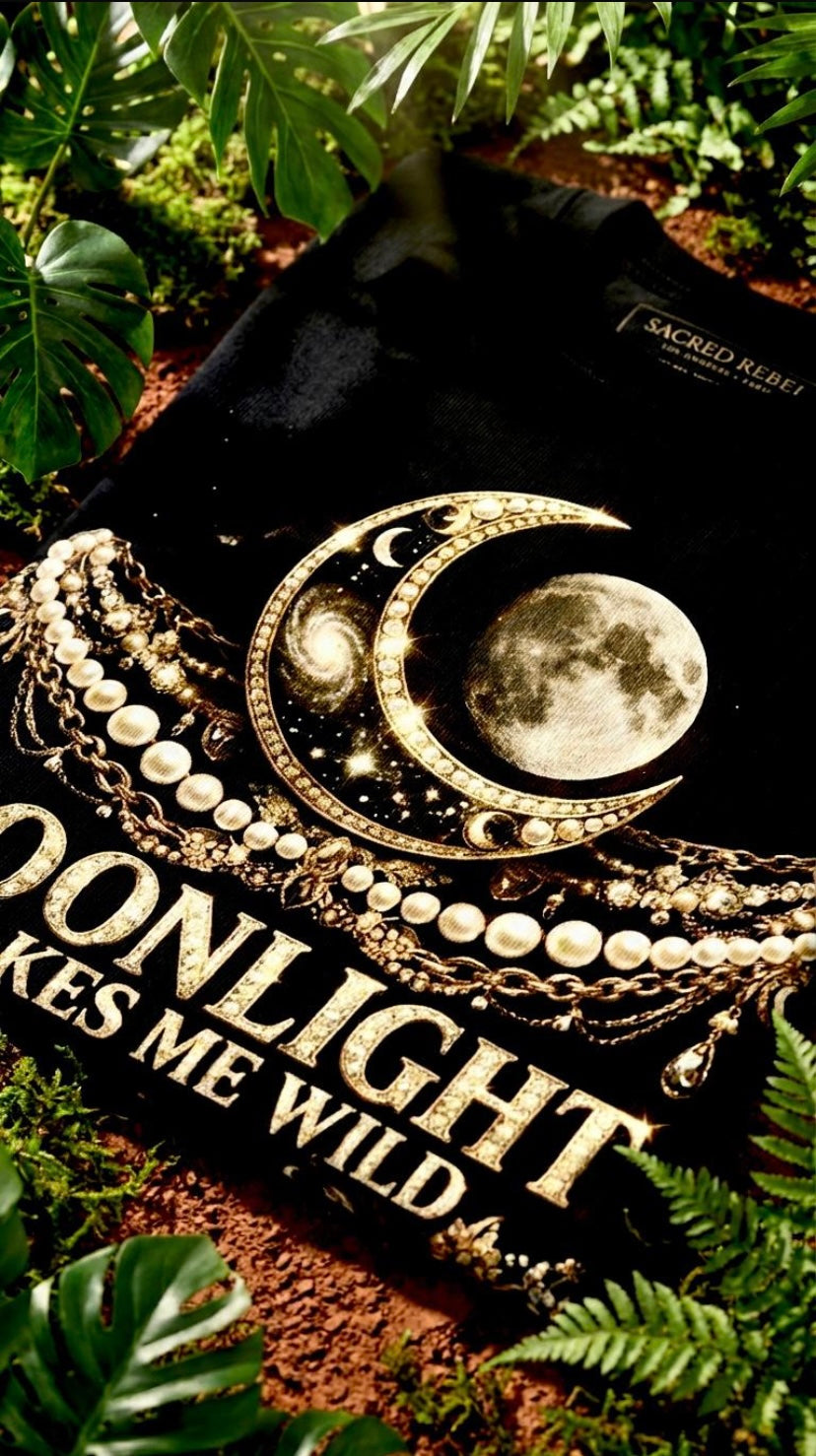 Full Moonn Makes Me Wild Black Organic Tee